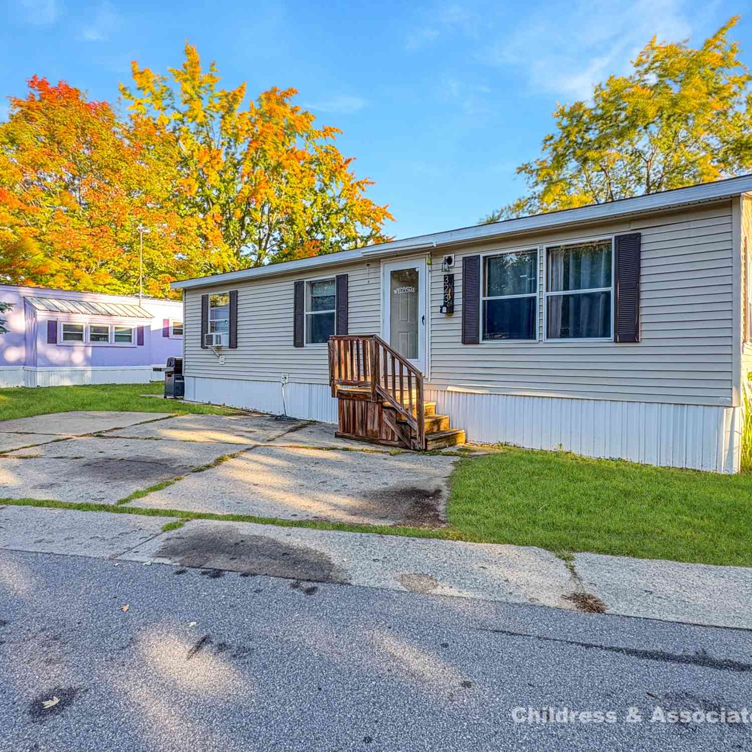 Condo For Sale - 323 Scabbard Street<br/> Grand Rapids, MI 49548