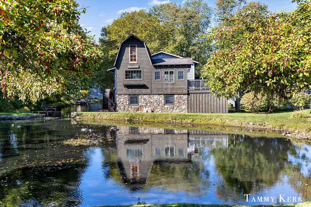 Homes For Sale - 844 Holland Street<br/> Saugatuck, MI 49453