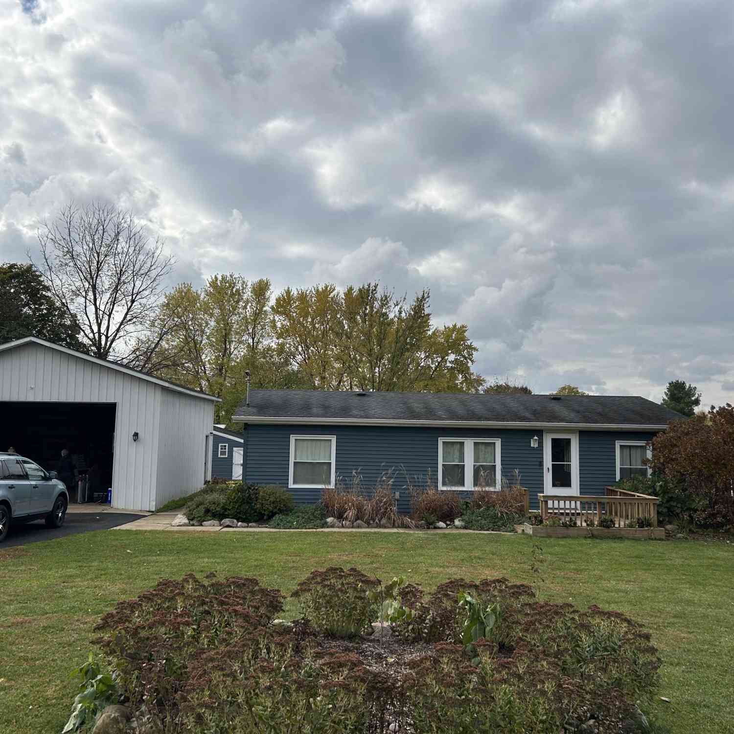 Condo For Sale - 386 Kenneth Drive<br/> Plainwell, MI 49080