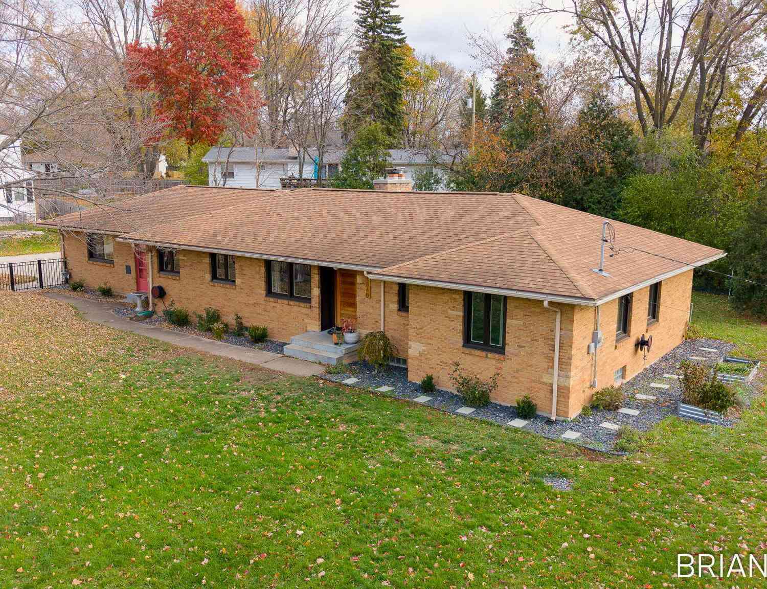 Homes For Sale - 1840 Wooster Avenue<br/> Grand Rapids, MI 49506