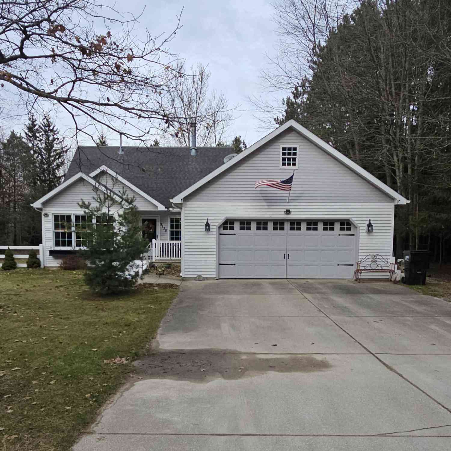 Homes For Sale - 9138 White Pine Drive<br/> Mecosta County, Canadian Lakes, MI 49346