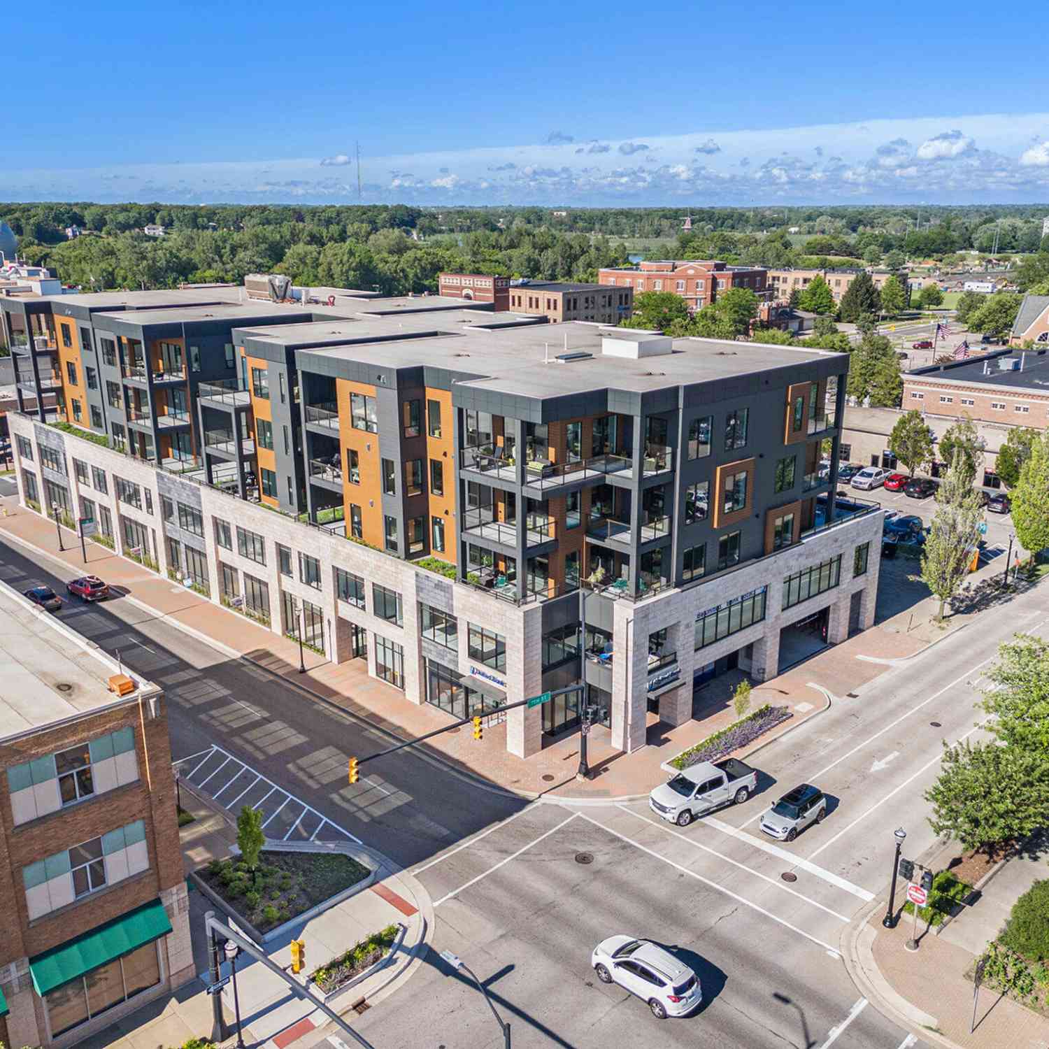 Condo For Sale - 159 S River Avenue #404<br/> Ottawa County, Holland, MI 49423