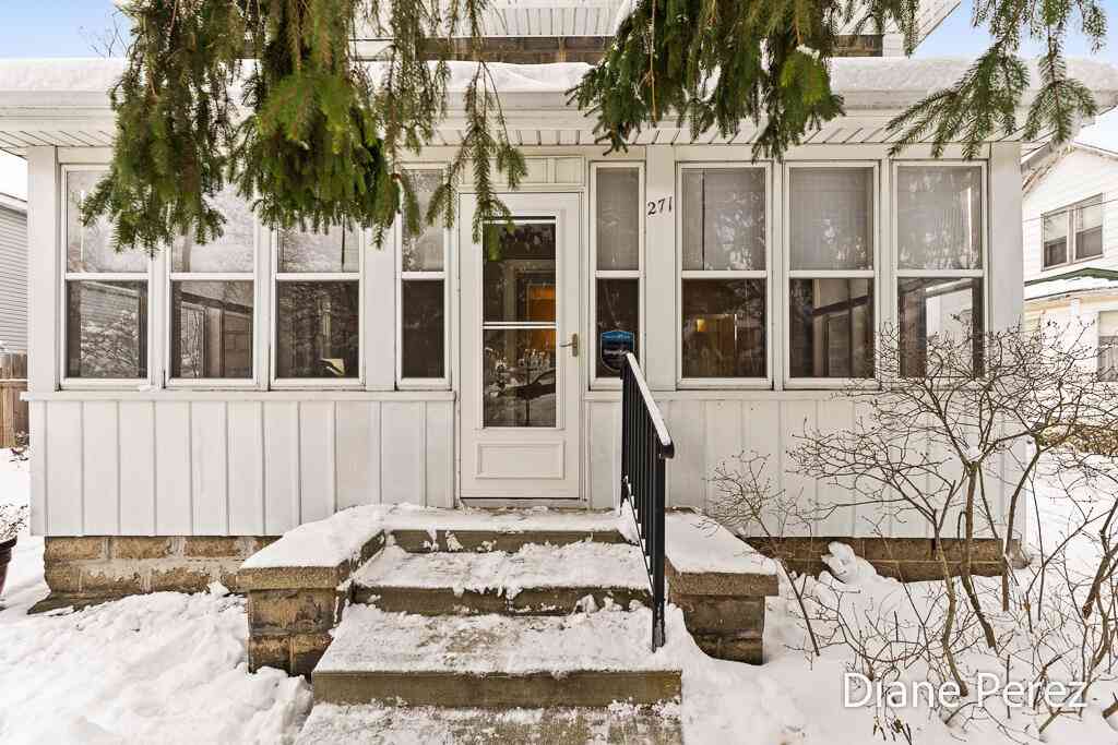 Homes For Sale - 271 E 16th Street<br/> Holland, MI 49423