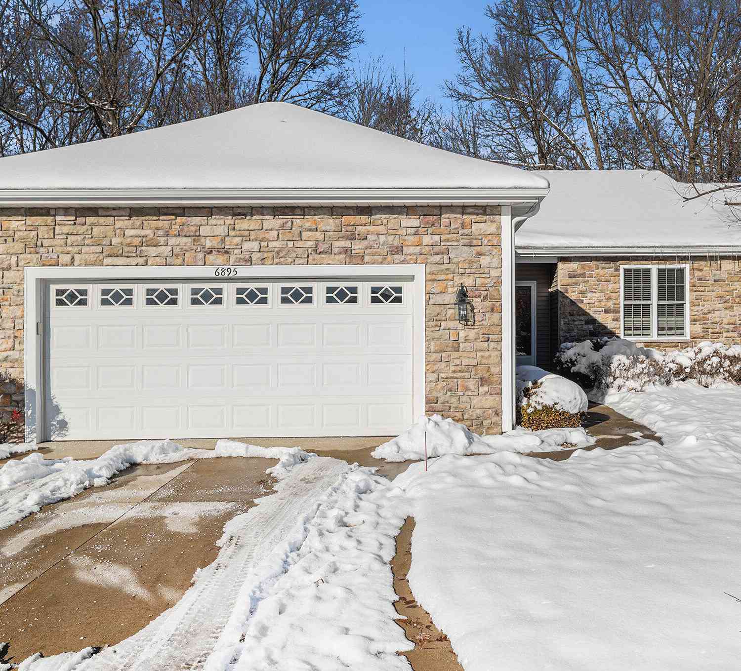 Condo For Sale - 6895 Hunters Creek #57<br/> Kalamazoo, MI 49048