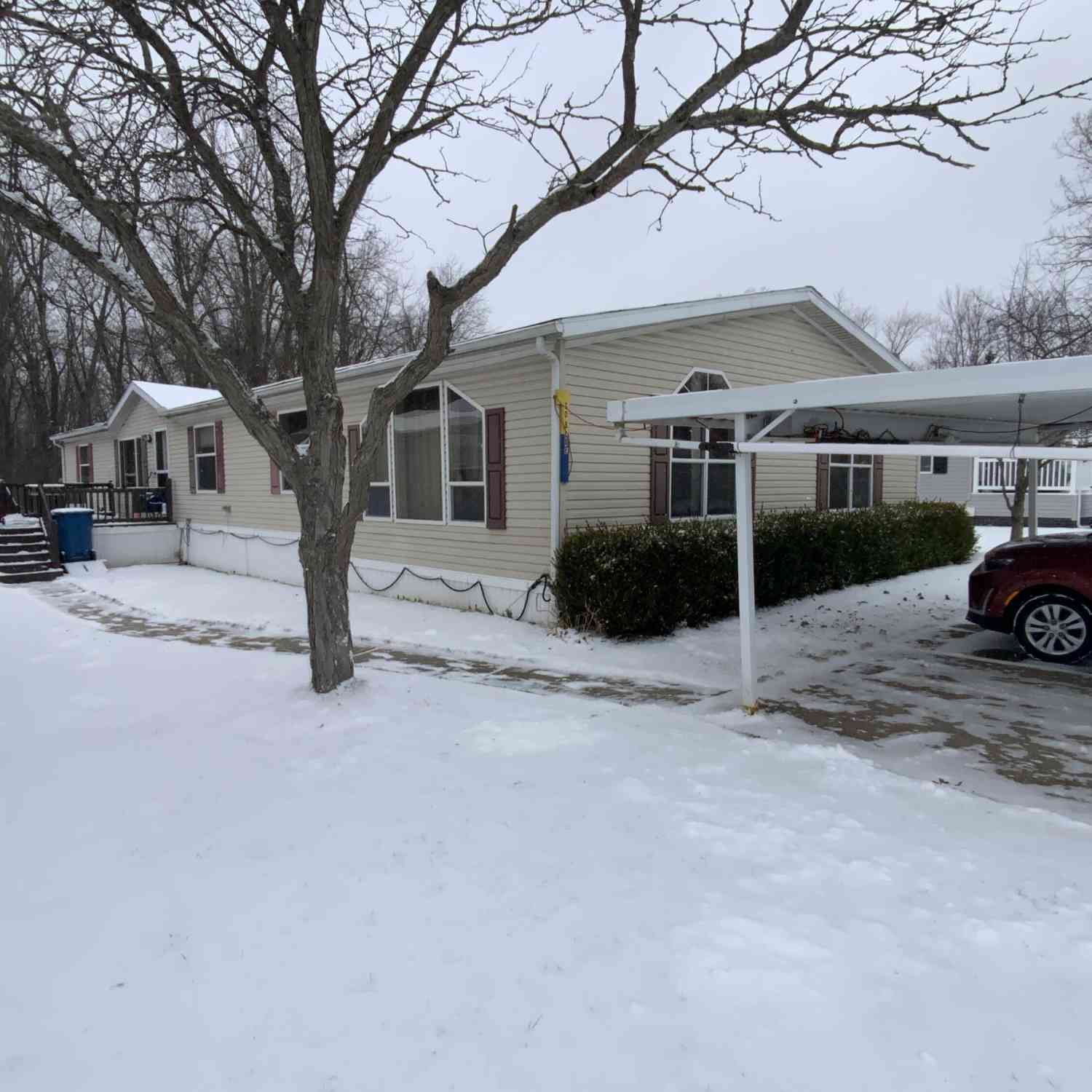 Condo For Sale - 3992 Shoreham Drive<br/> Jackson County, Jackson, MI 49201