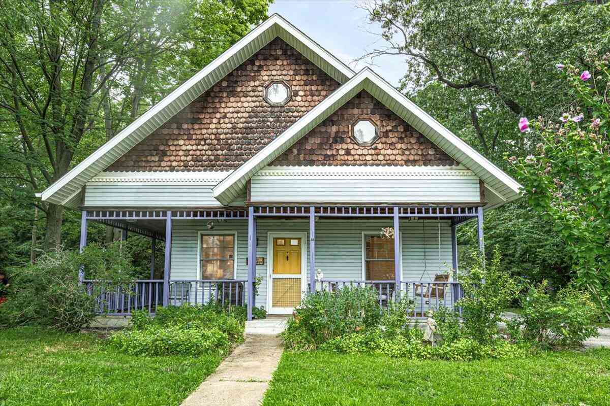Homes For Sale - 110 Arndt Street<br/> Michigan City, IN 46360