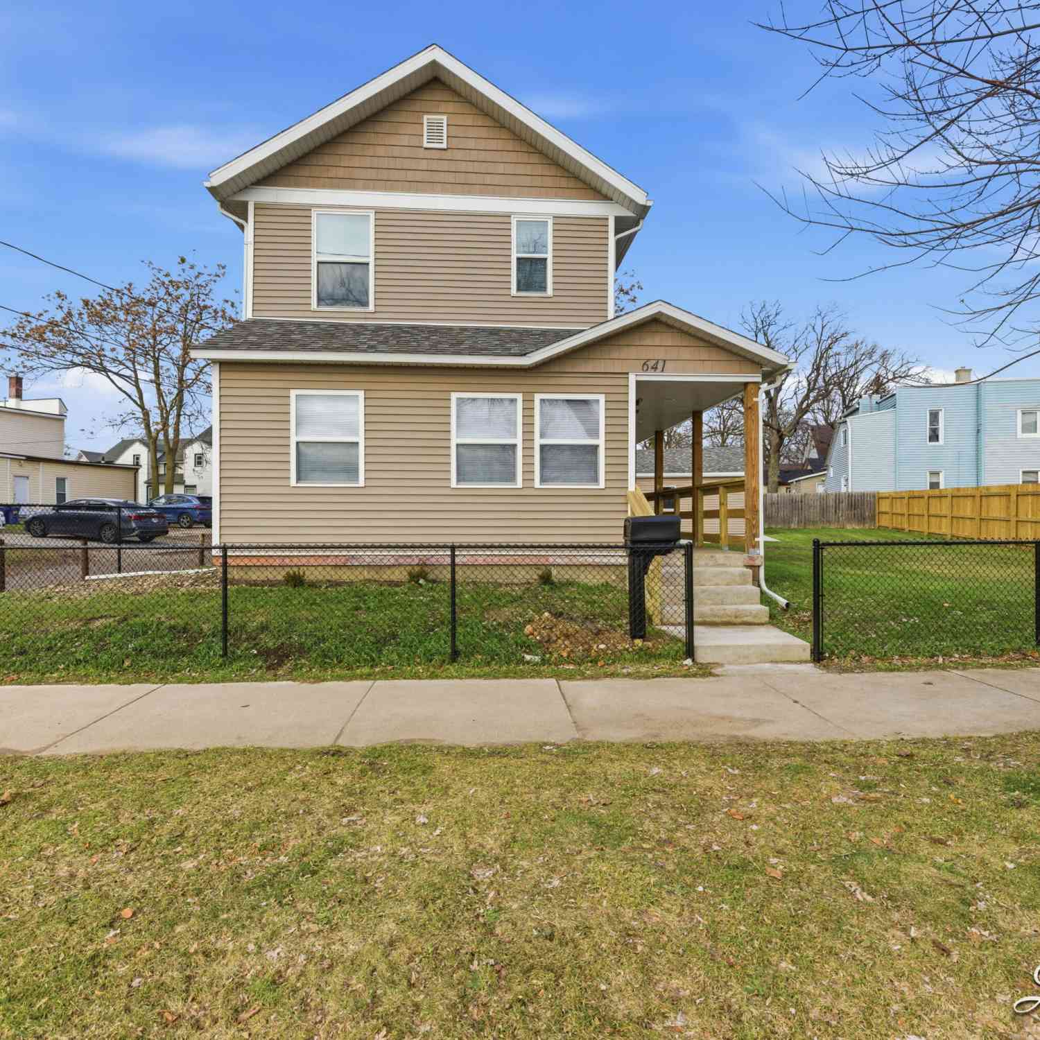 Condo For Sale - 641 Butterworth Street<br/> Grand Rapids, MI 49504