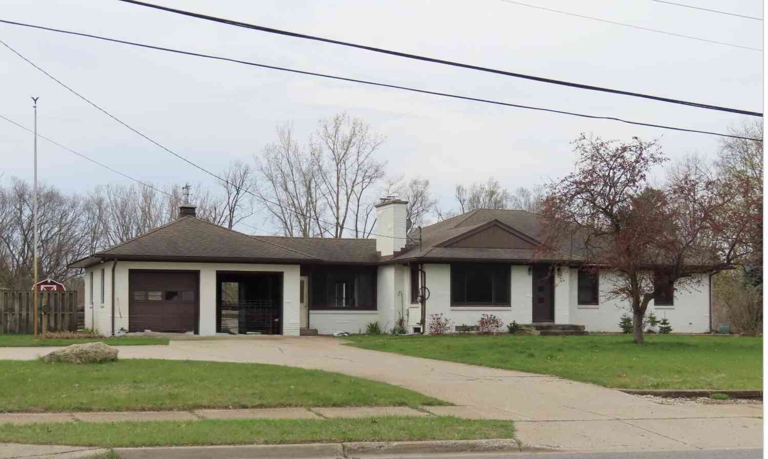 Condo For Sale - 2132 4 Mile Road<br/> Grand Rapids, MI 49525