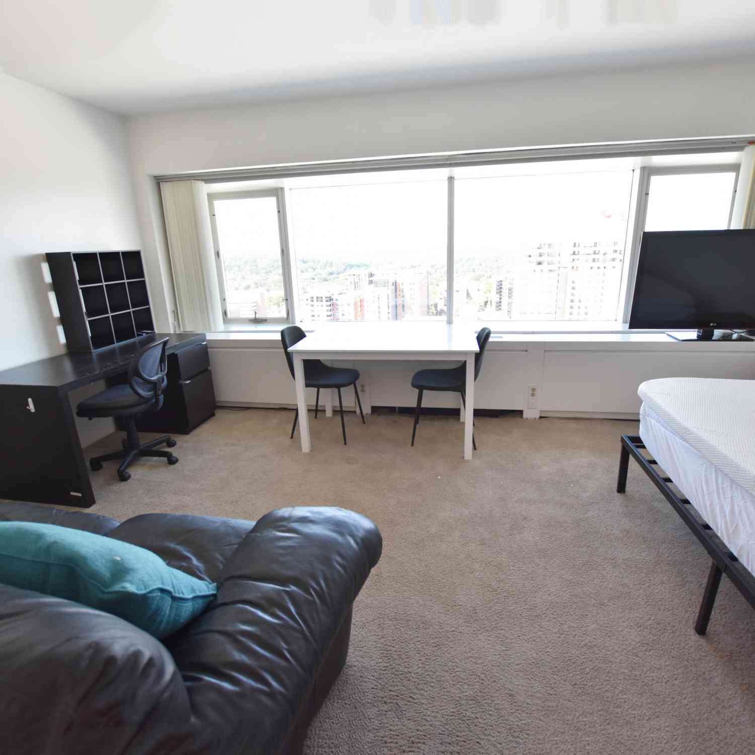 Condo For Rent - 555 E William Street #22E<br/> Ann Arbor, MI 48104