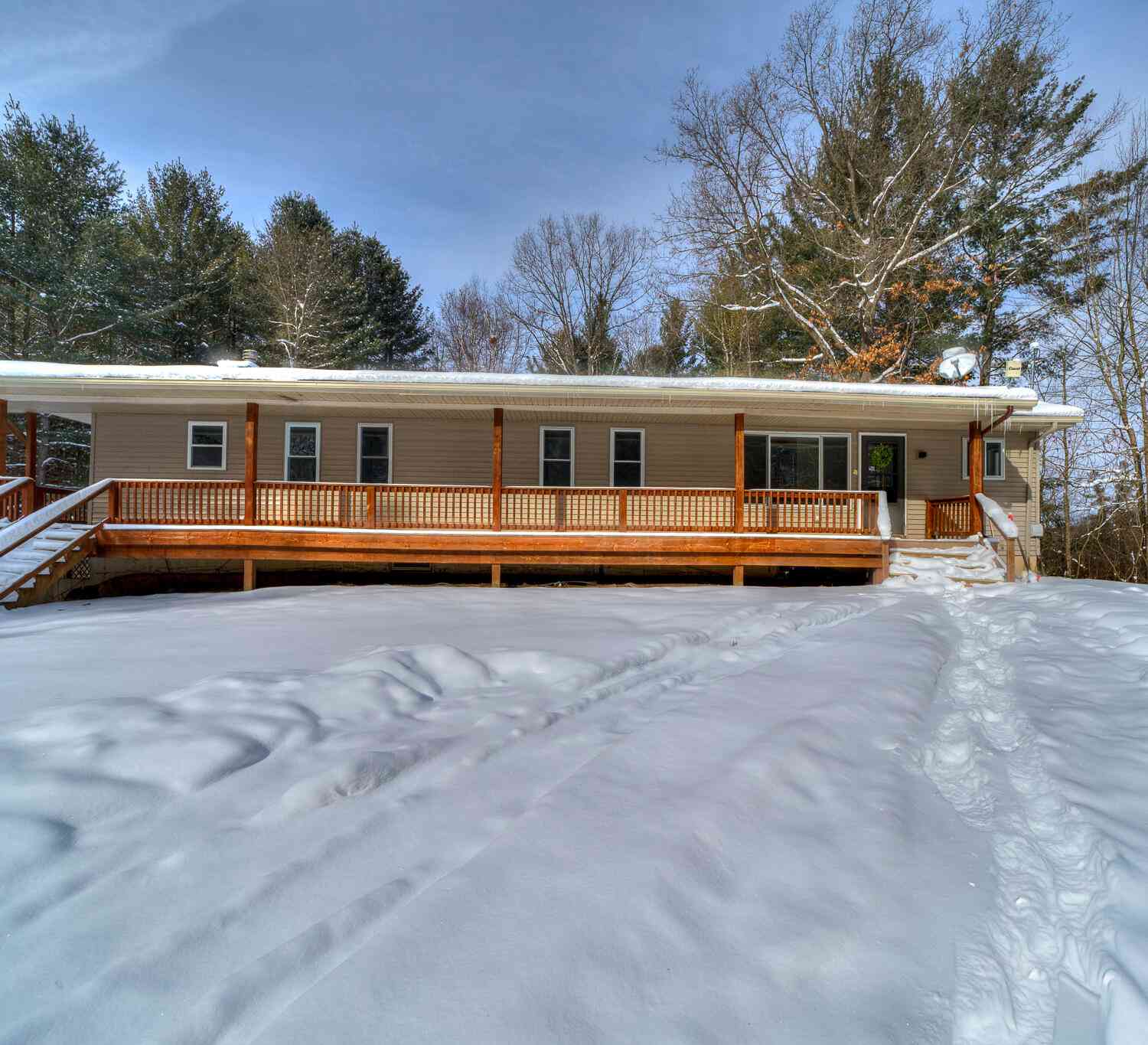 Condo For Sale - 13095 19 Mile Road<br/> Gowen, MI 49326