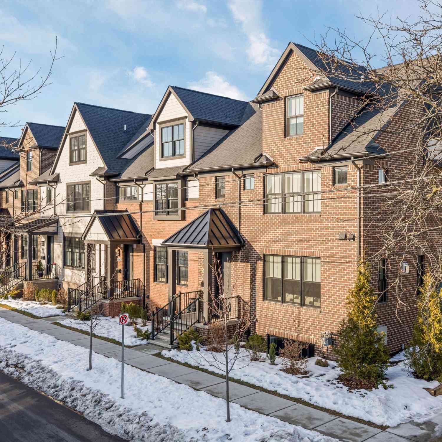 Condo For Sale - 628 Maple Street<br/> Plymouth, MI 48170