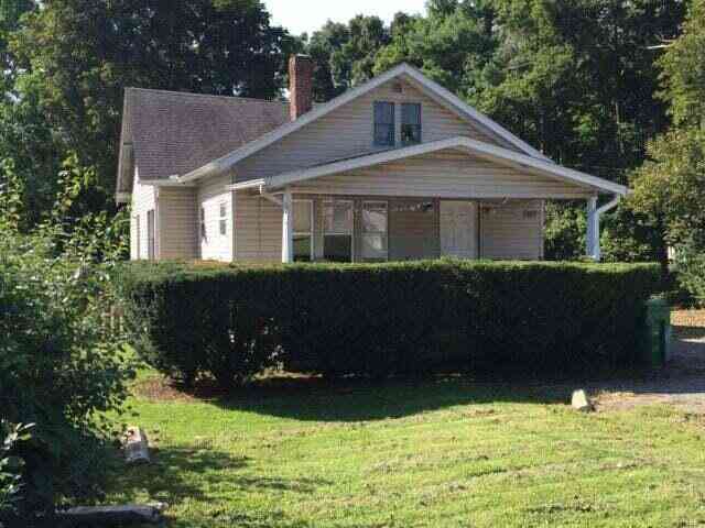Homes For Rent - 3427 W Michigan Avenue<br/> Kalamazoo, MI 49006
