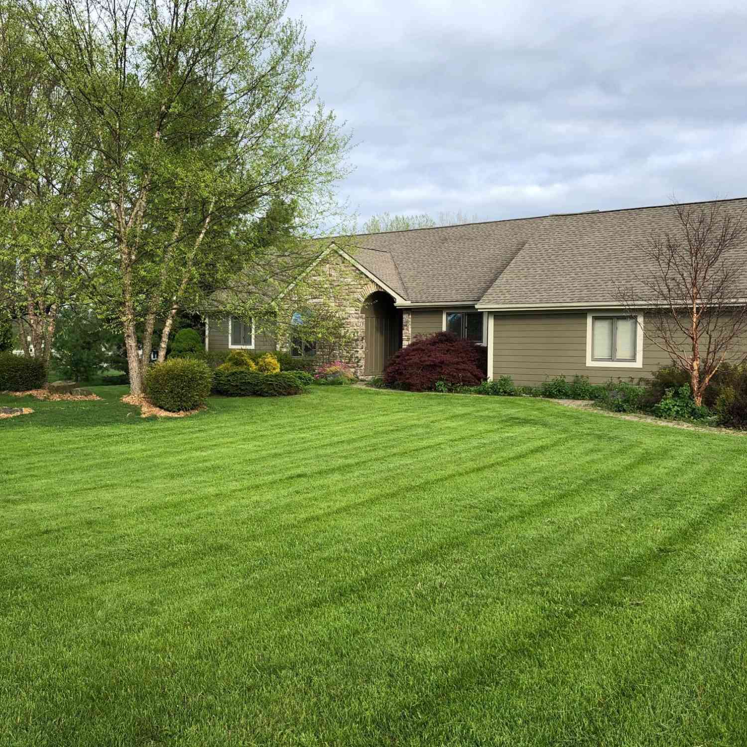 Homes For Sale - 1335 N Silo Ridge Drive<br/> Ann Arbor, MI 48108