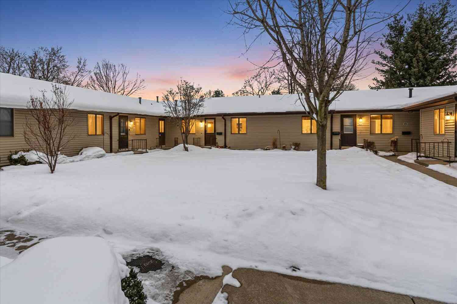 Condo For Sale - 5052 Green Meadow Road<br/> Kalamazoo, MI 49009