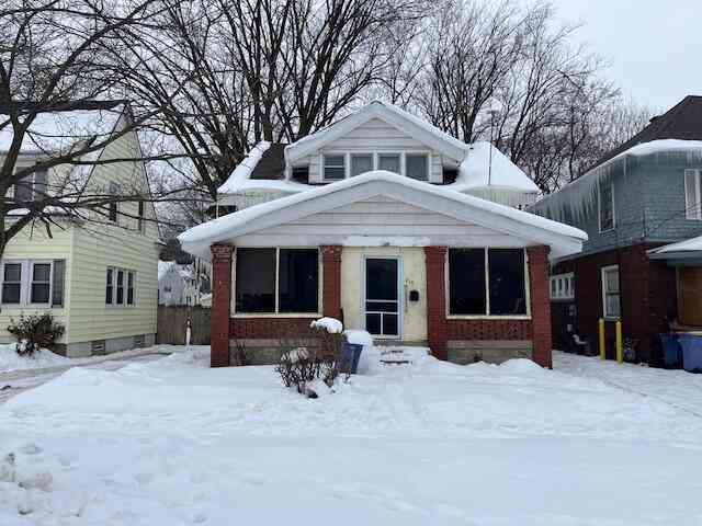 Homes For Sale - 215 Garfield Avenue<br/> Grand Rapids, MI 49504