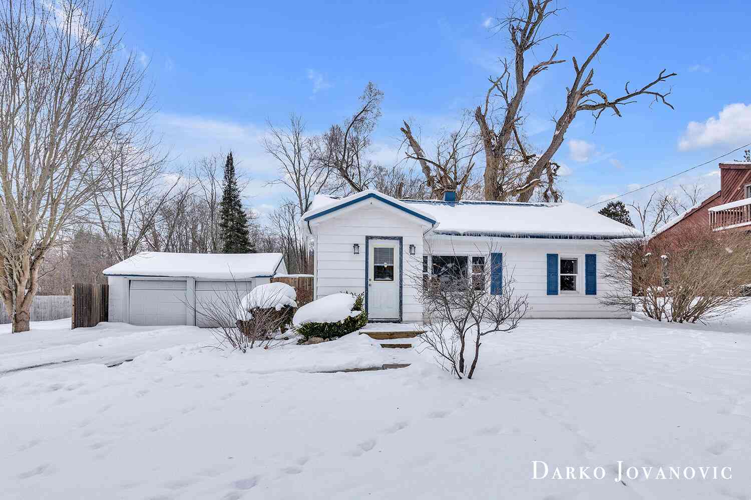 Homes For Sale - 753 W State Street<br/> Belding, MI 48809