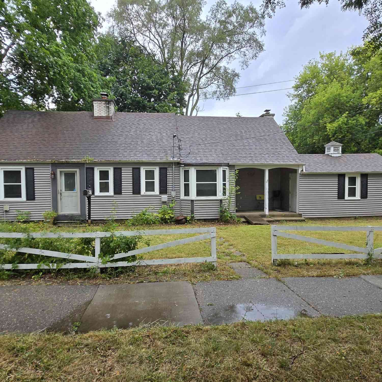 Homes For Sale - 1339 Fuller Avenue<br/> Grand Rapids, MI 49505