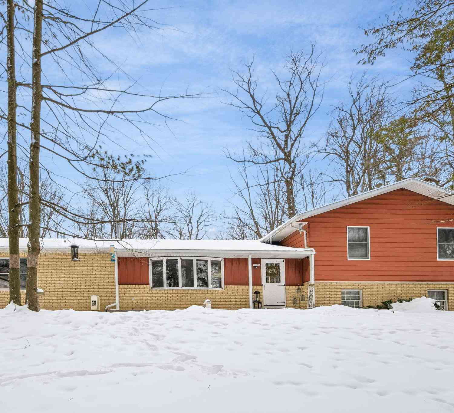 Homes For Sale - 17220 Valley Drive<br/> Big Rapids, MI 49307