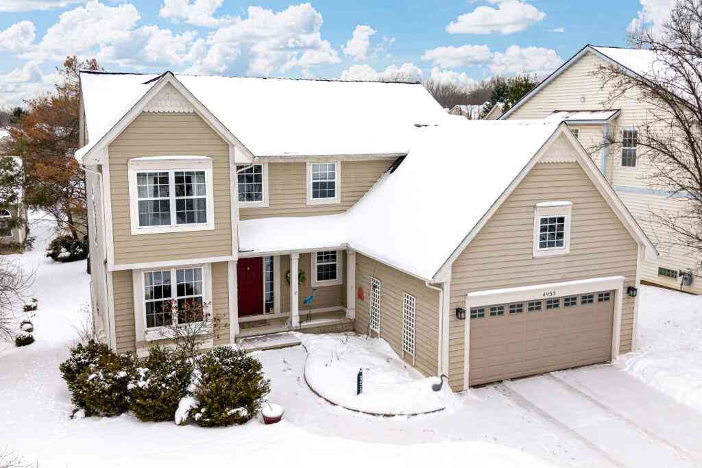 Homes For Sale - 4953 Ravine Court<br/> Ann Arbor, MI 48105