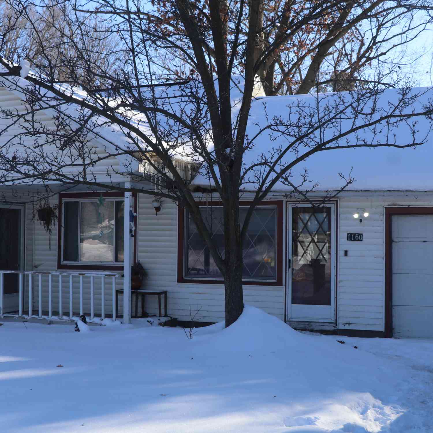 Homes For Sale - 1160 60th Street<br/> Grand Rapids, MI 49508