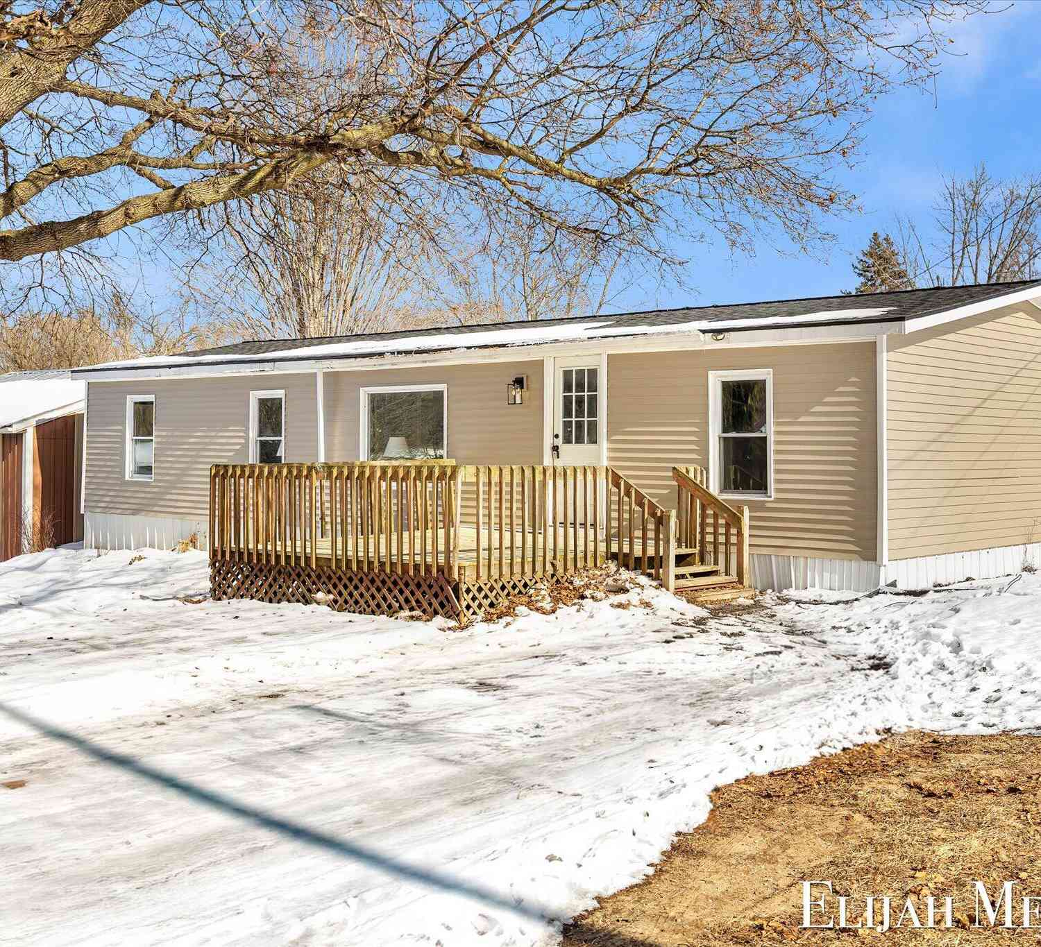 Mobile Home For Sale - 208 Clark Street<br/> Montcalm County, Lakeview, MI 48850