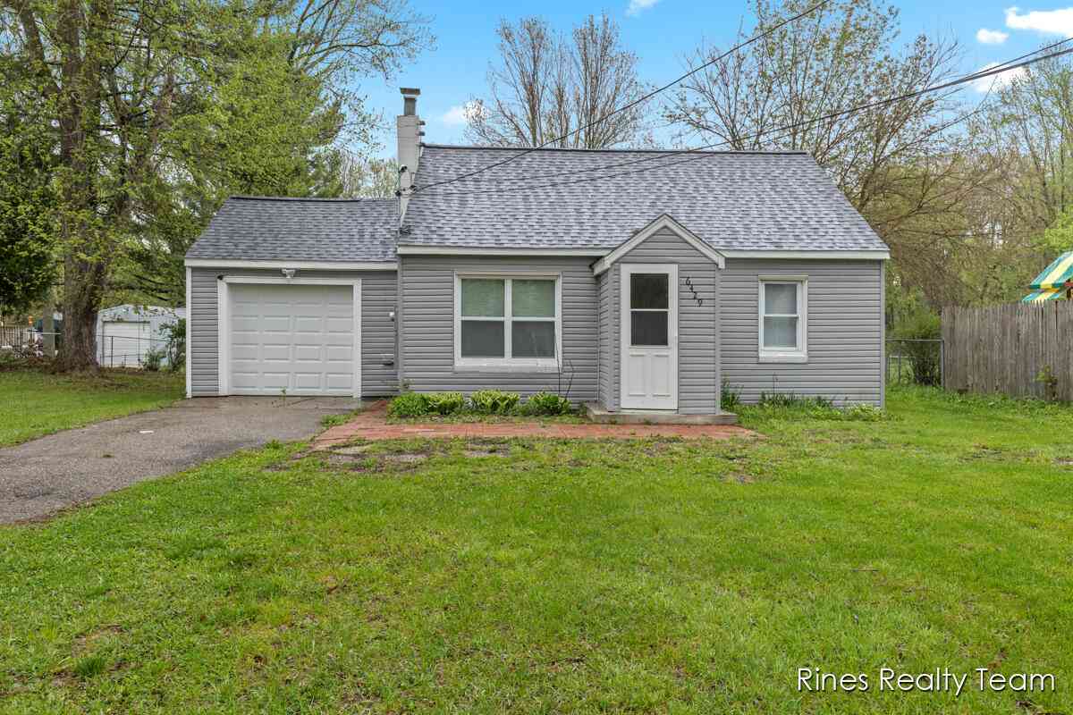Homes For Sale - 6429 Rosedale Road<br/> Ingham County, Lansing, MI 48911