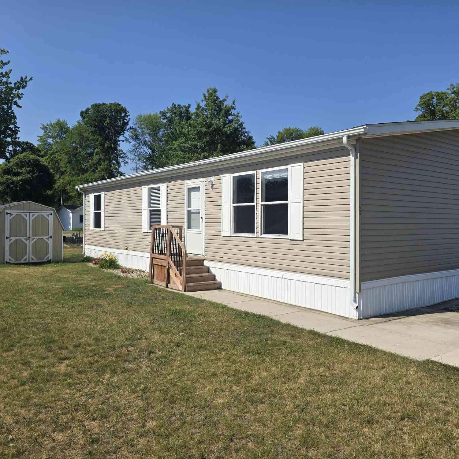 Mobile Home For Sale - 26 Traveler Drive 26<br/> Sparta, MI 49345
