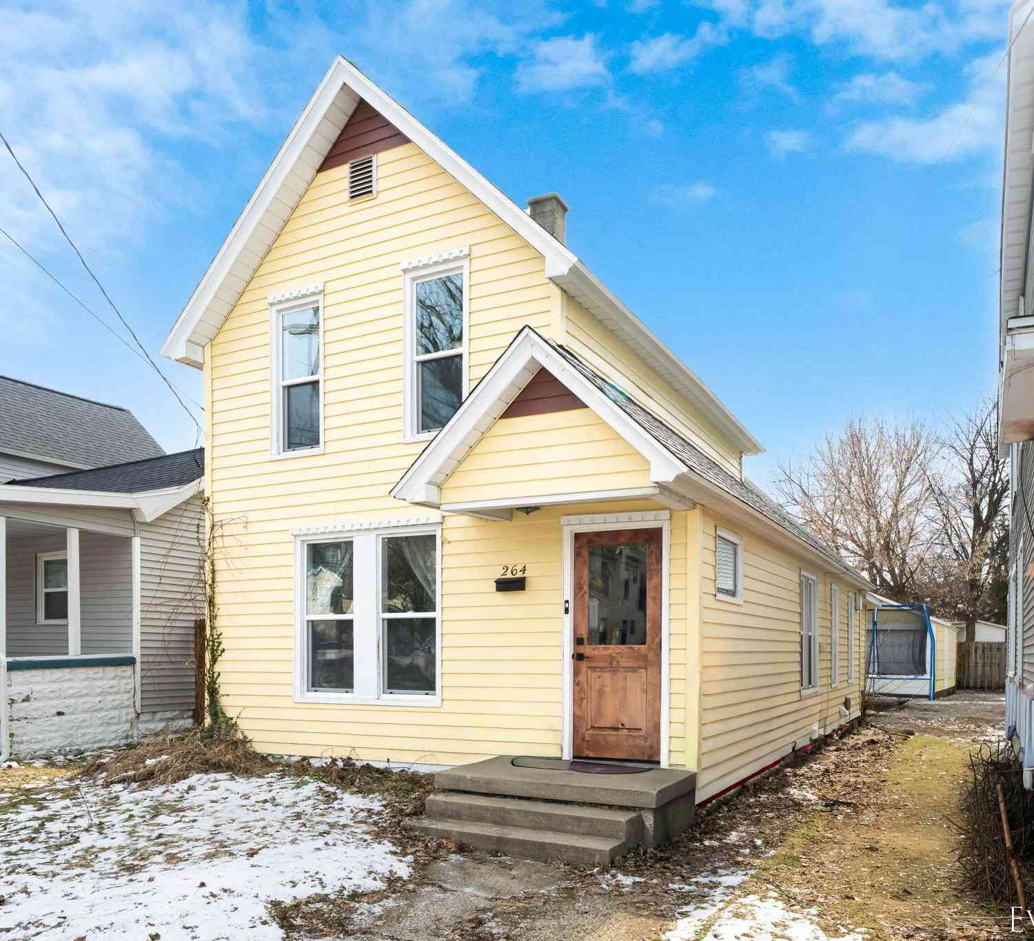 Homes For Sale - 264 Spencer Street<br/> Grand Rapids, MI 49505