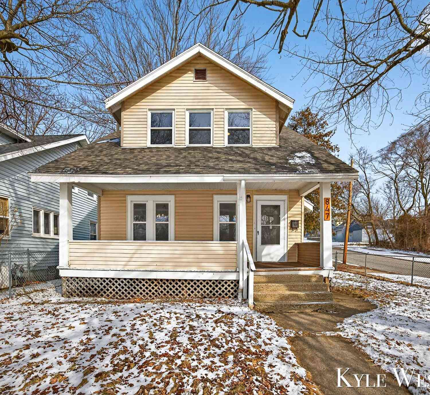 Homes For Sale - 847 Hancock Street<br/> Grand Rapids, MI 49507