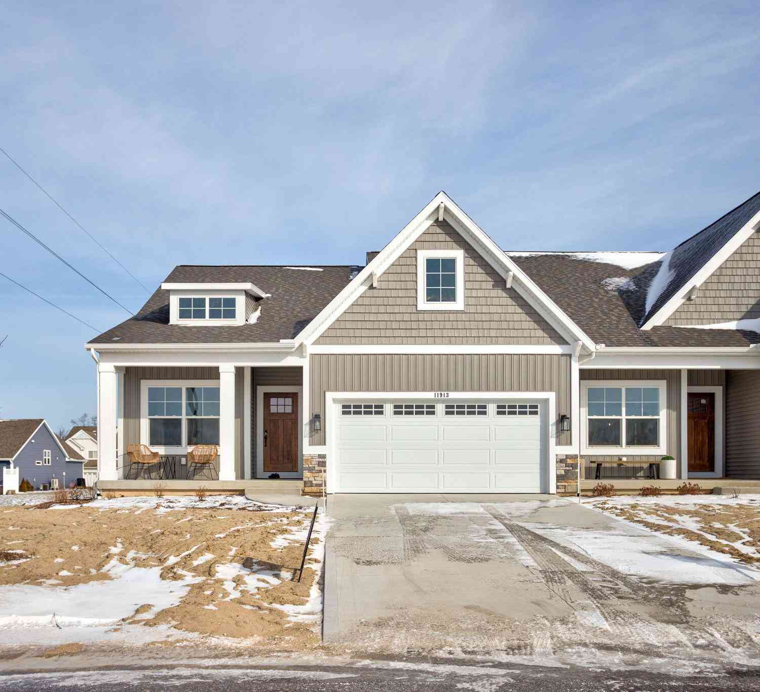 Condo For Sale - 11913 Smithfield Drive<br/> Ottawa County, Holland, MI 49424