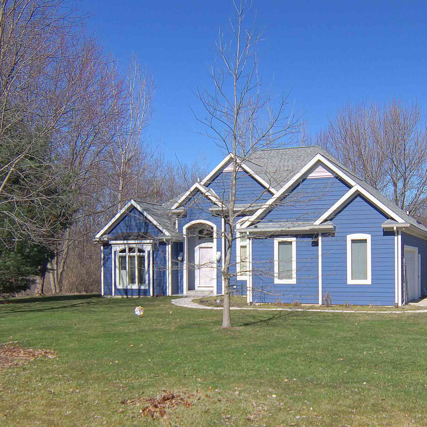 Homes For Sale - 4033 Schmuhl Road<br/> Benton Harbor, MI 49022