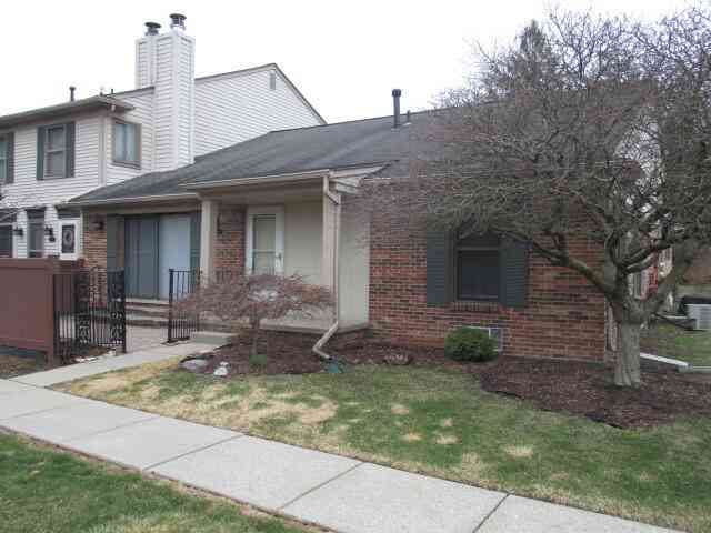 Condo For Rent - 41094 Southwind Drive<br/> Canton, MI 48188