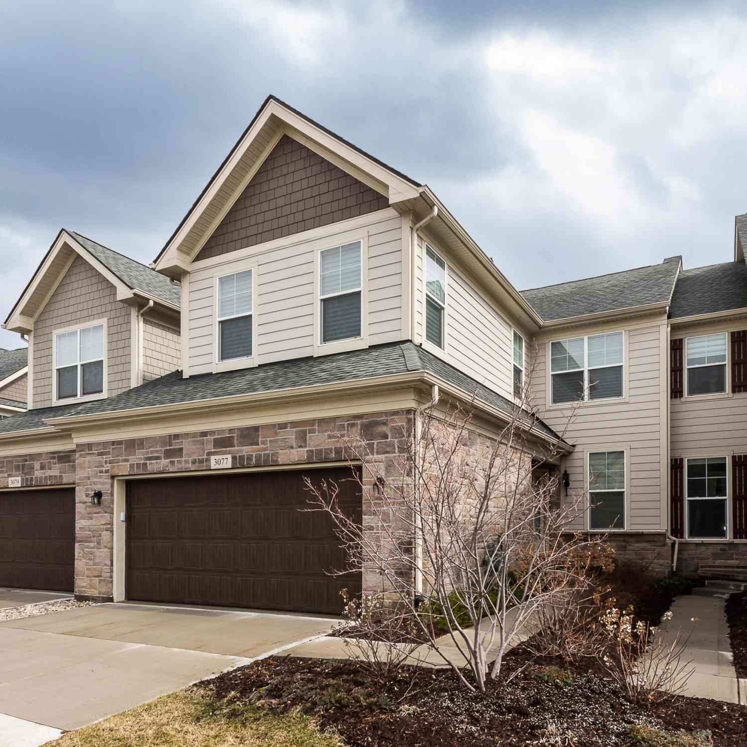 Condo For Sale - 3077 N Spurway Drive<br/> Ann Arbor, MI 48105