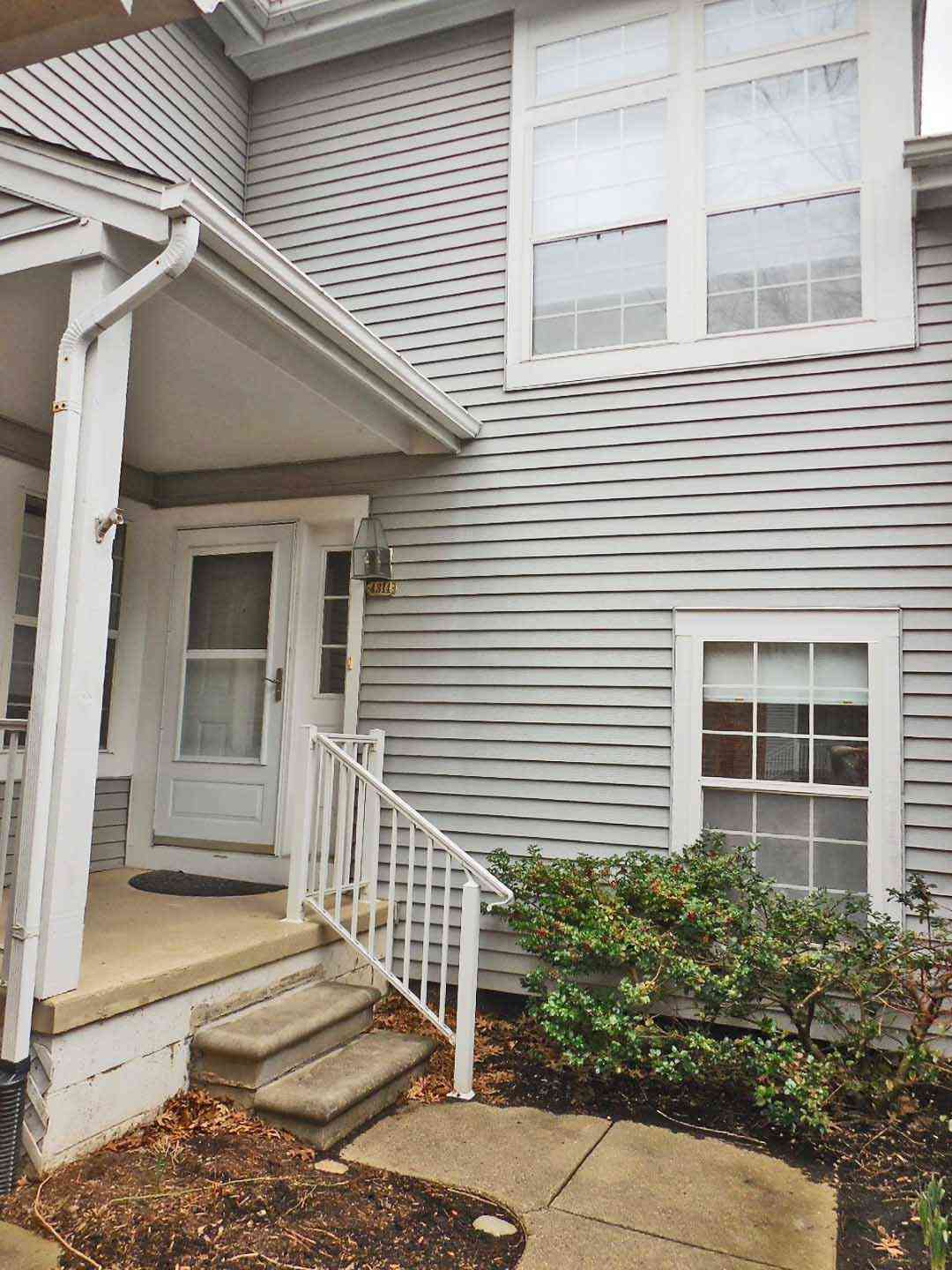 Condo For Rent - 4314 Hillside Drive<br/> Ann Arbor, MI 48105