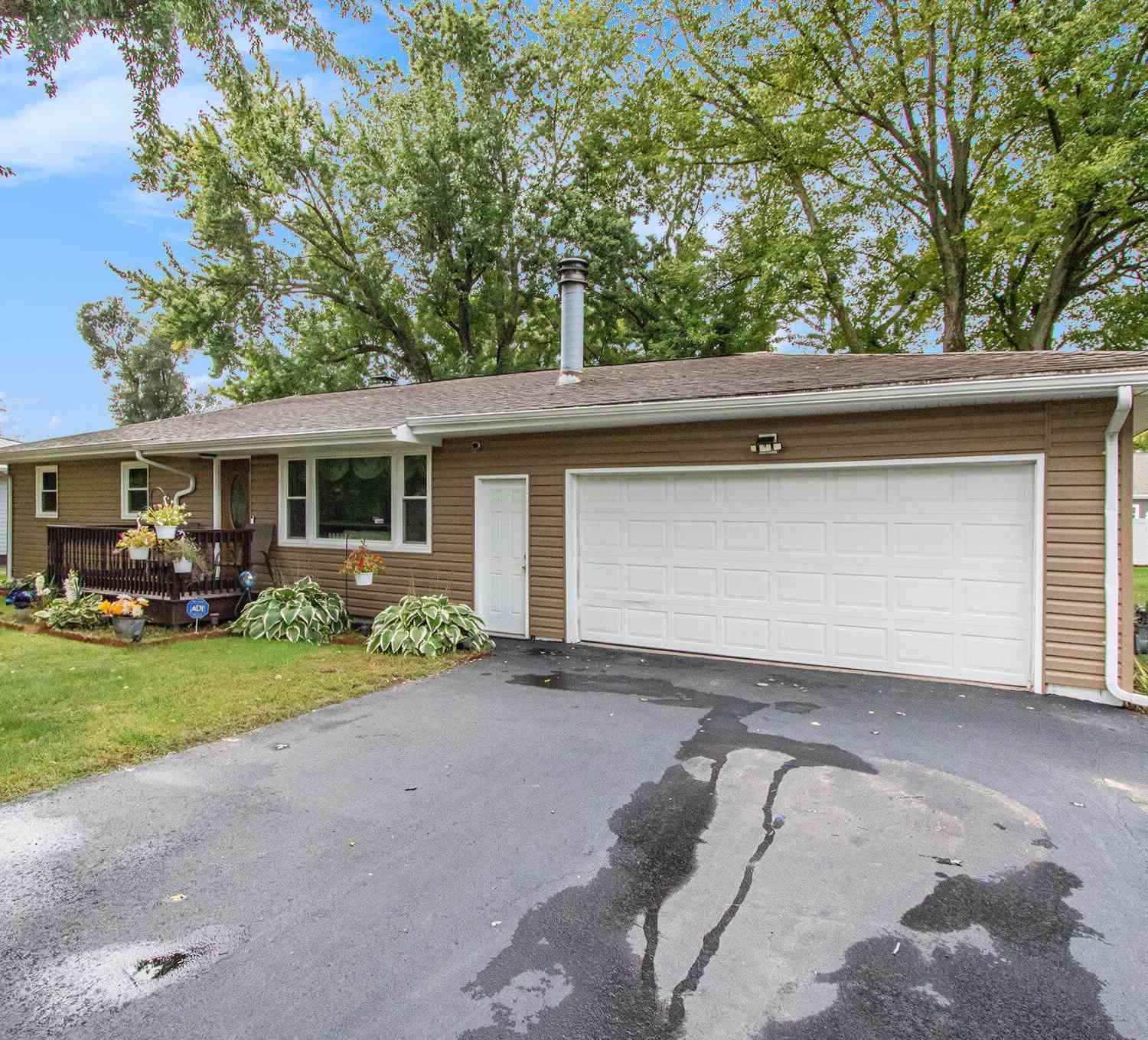 Homes For Sale - 640 O'brien Drive<br/> Benton Harbor, MI 49022