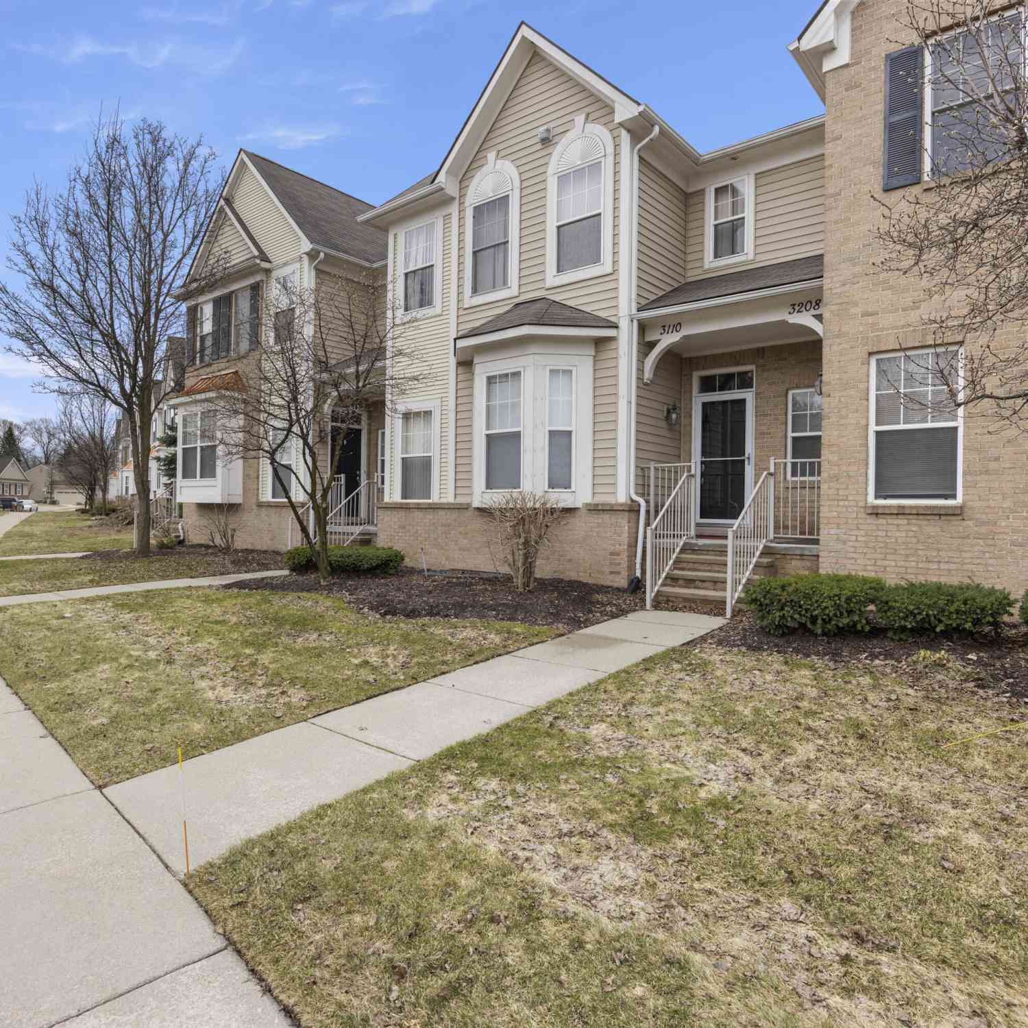 Condo For Sale - 3208 Paradise Trail<br/> Oxford, MI 48371