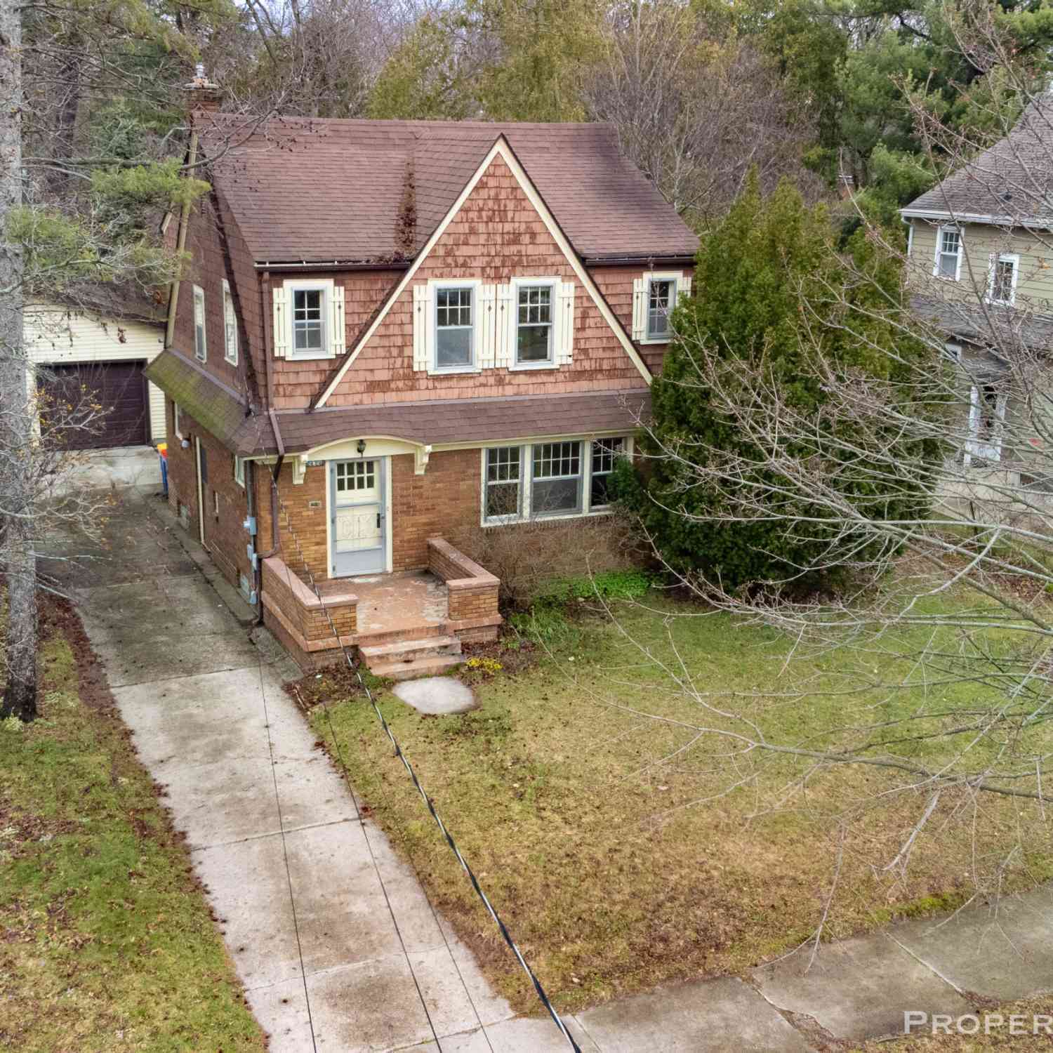 Homes For Sale - 939 Northwood Street<br/> Grand Rapids, MI 49505