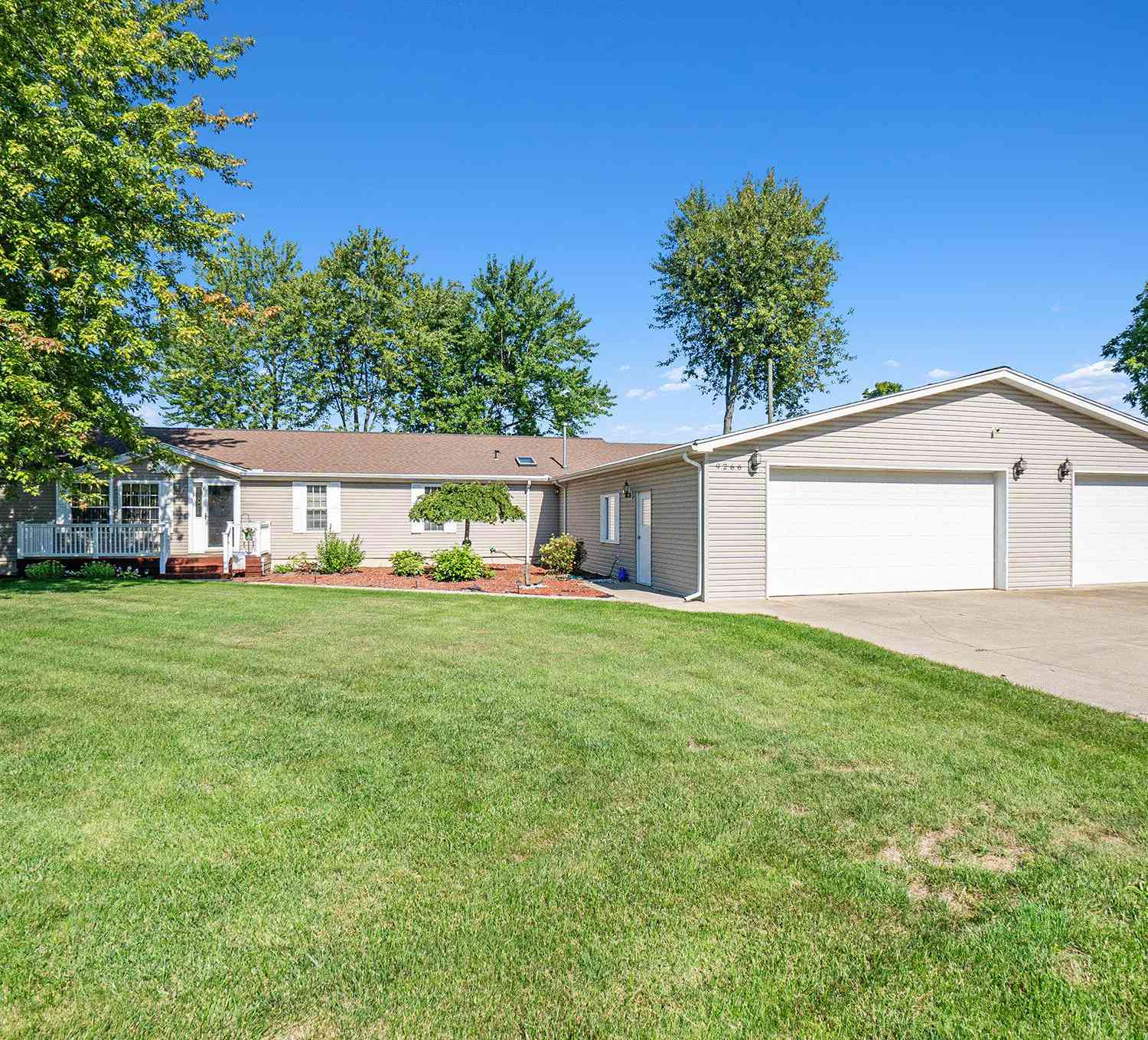 Mobile Home For Sale - 9266 E Francis Road<br/> Oceana County, Hesperia, MI 49421