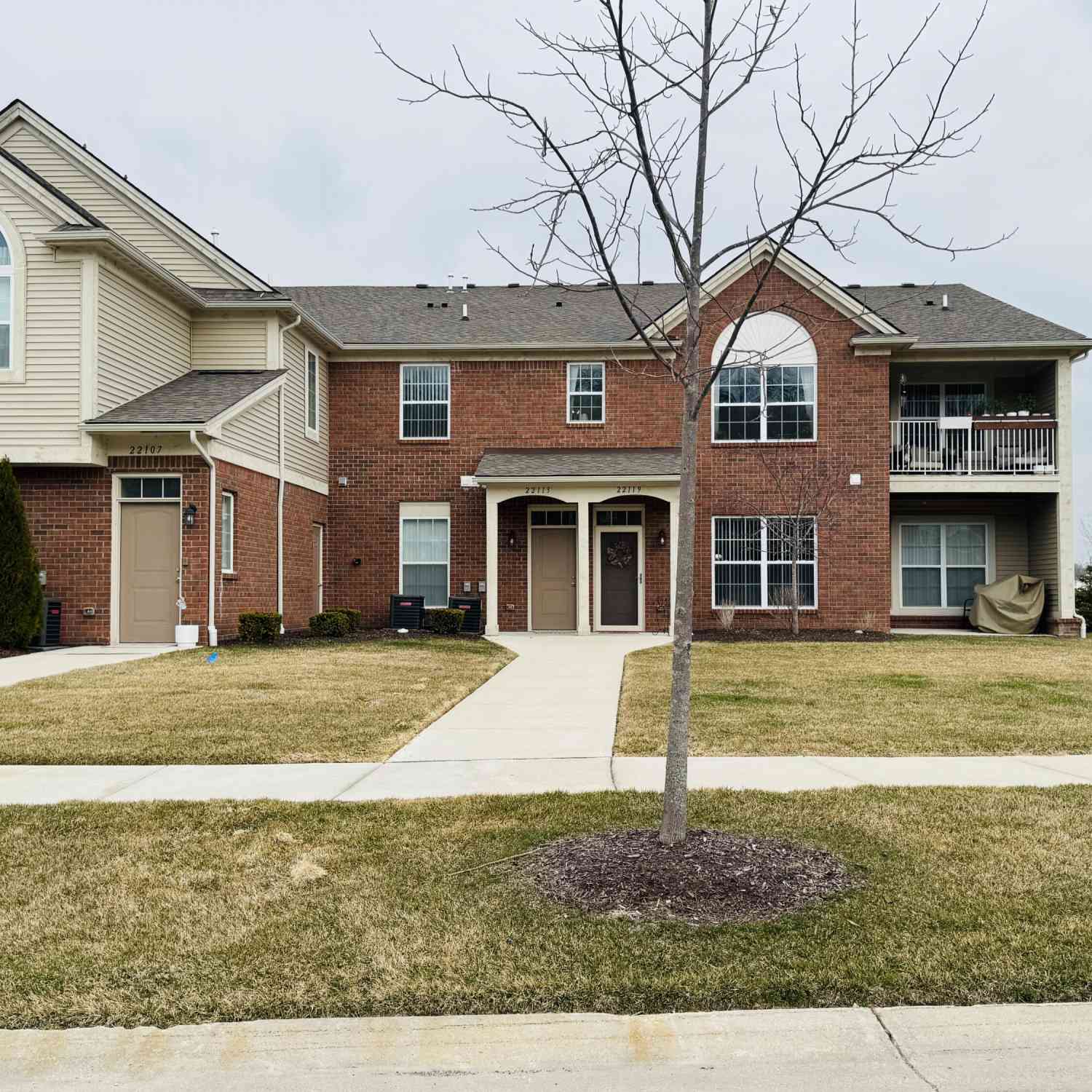 Condo For Sale - 22113 Aberdeen Drive<br/> Macomb, MI 48042
