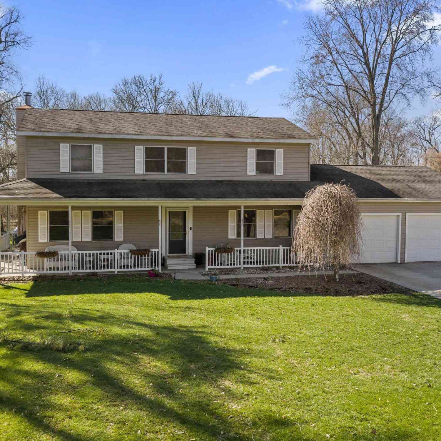 Condo For Sale - 70820 Sunrise Drive<br/> Cass County, Edwardsburg, MI 49112