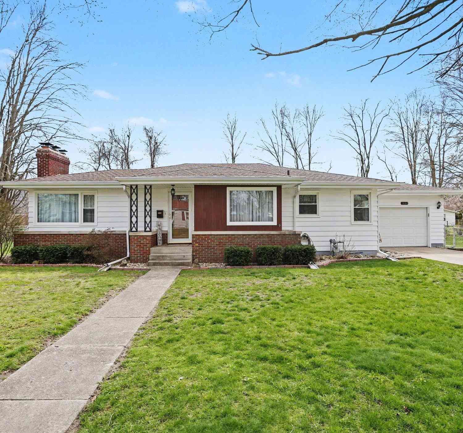 Homes For Sale - 1444 Howard Street<br/> Niles, MI 49120