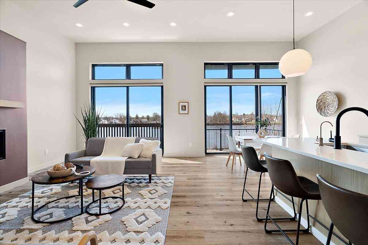 Condo For Sale - 220 King Street #10<br/> Lowell, MI 49331