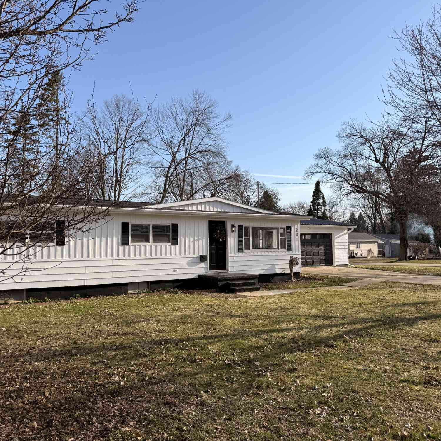 Homes For Sale - 231 Smith Street<br/> Montcalm County, Sheridan, MI 48884