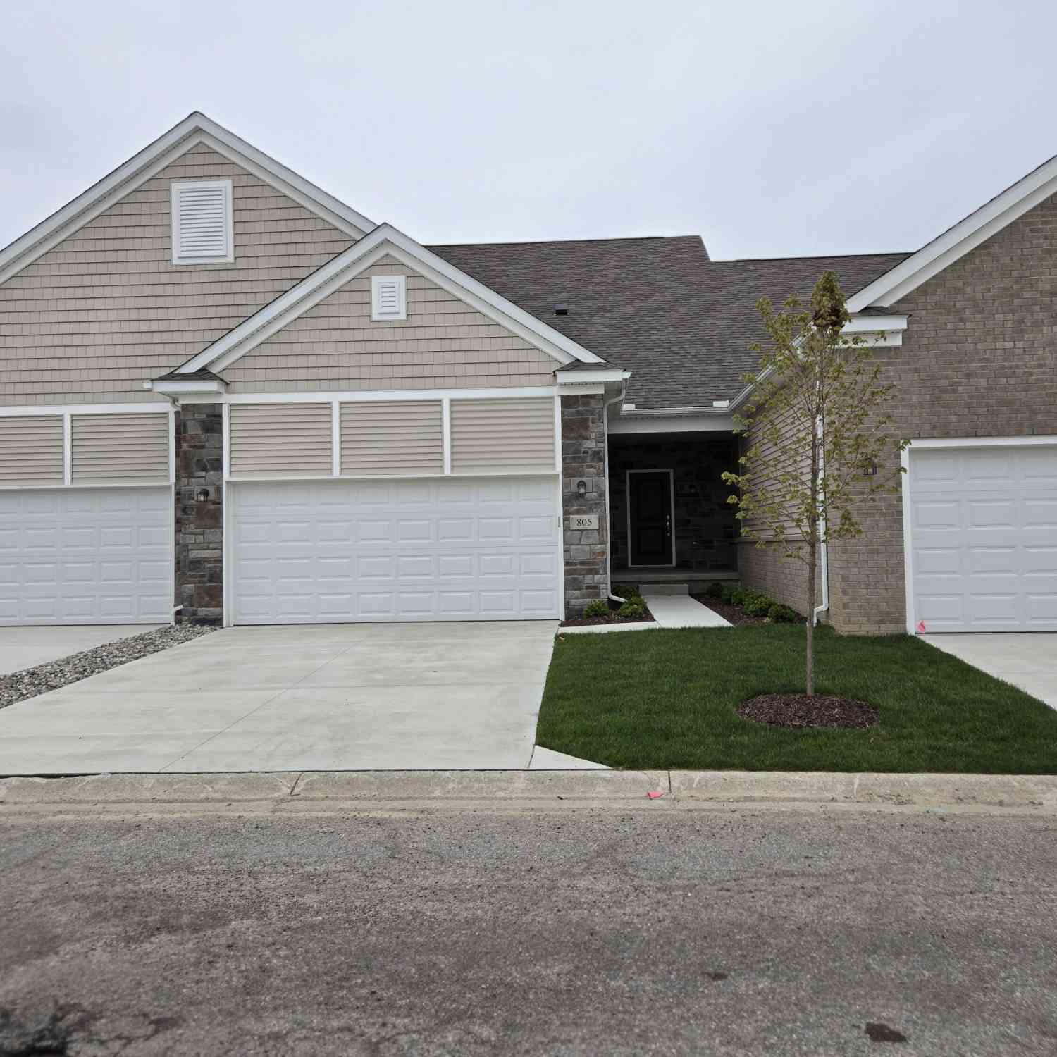 Condo For Sale - 4262 Plum Village Circle #41<br/> Monroe County, Monroe, MI 48161