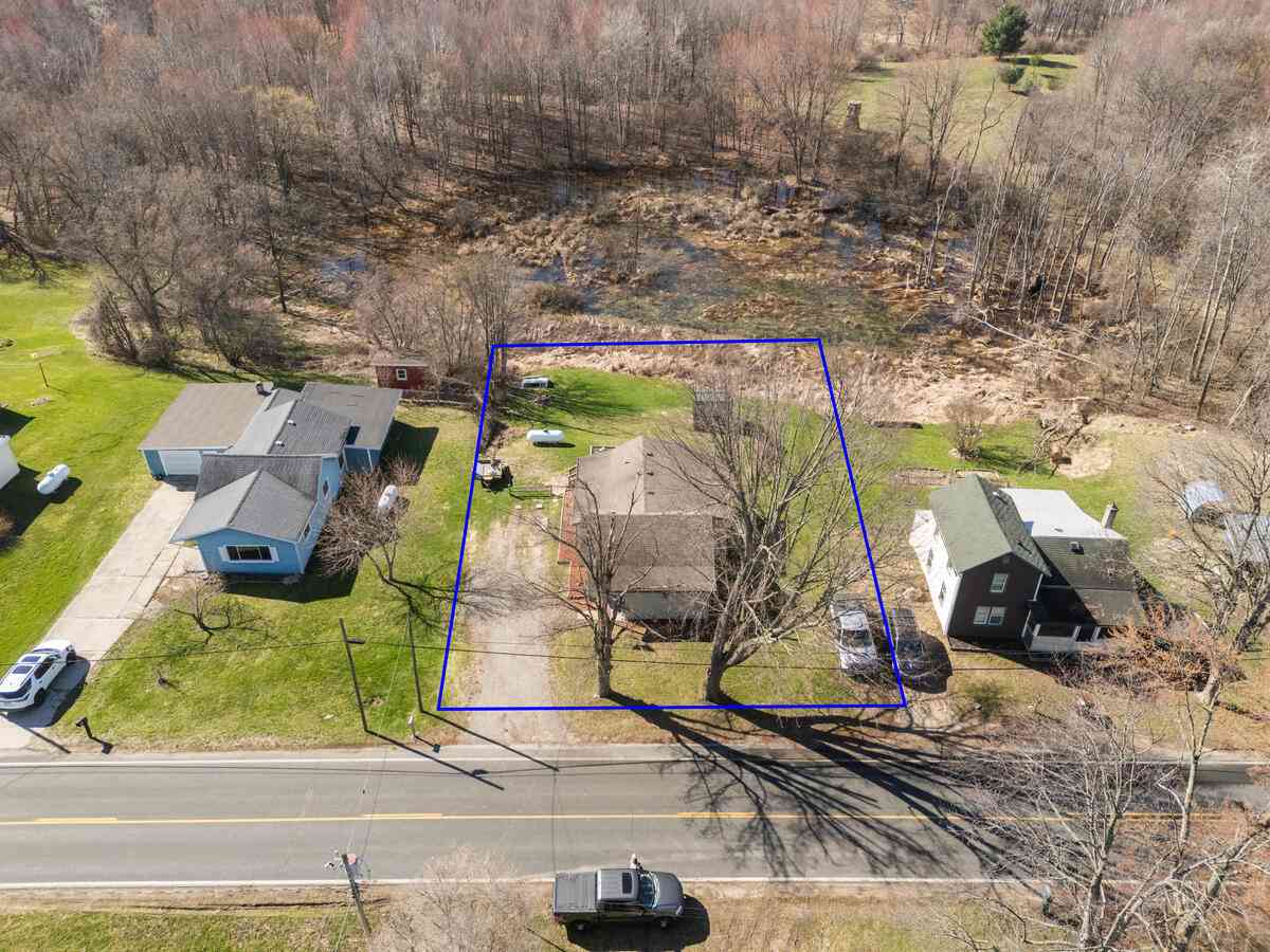 Homes For Sale - 517 W Fenwick Road<br/> Fenwick, MI 48834