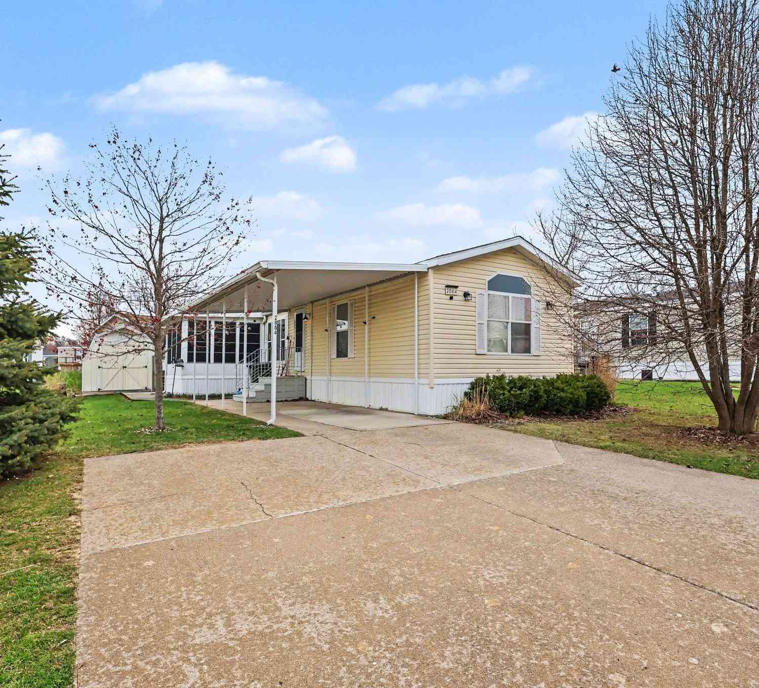Mobile Home For Sale - 2864 Dornick Drive<br/> Hudsonville, MI 49426