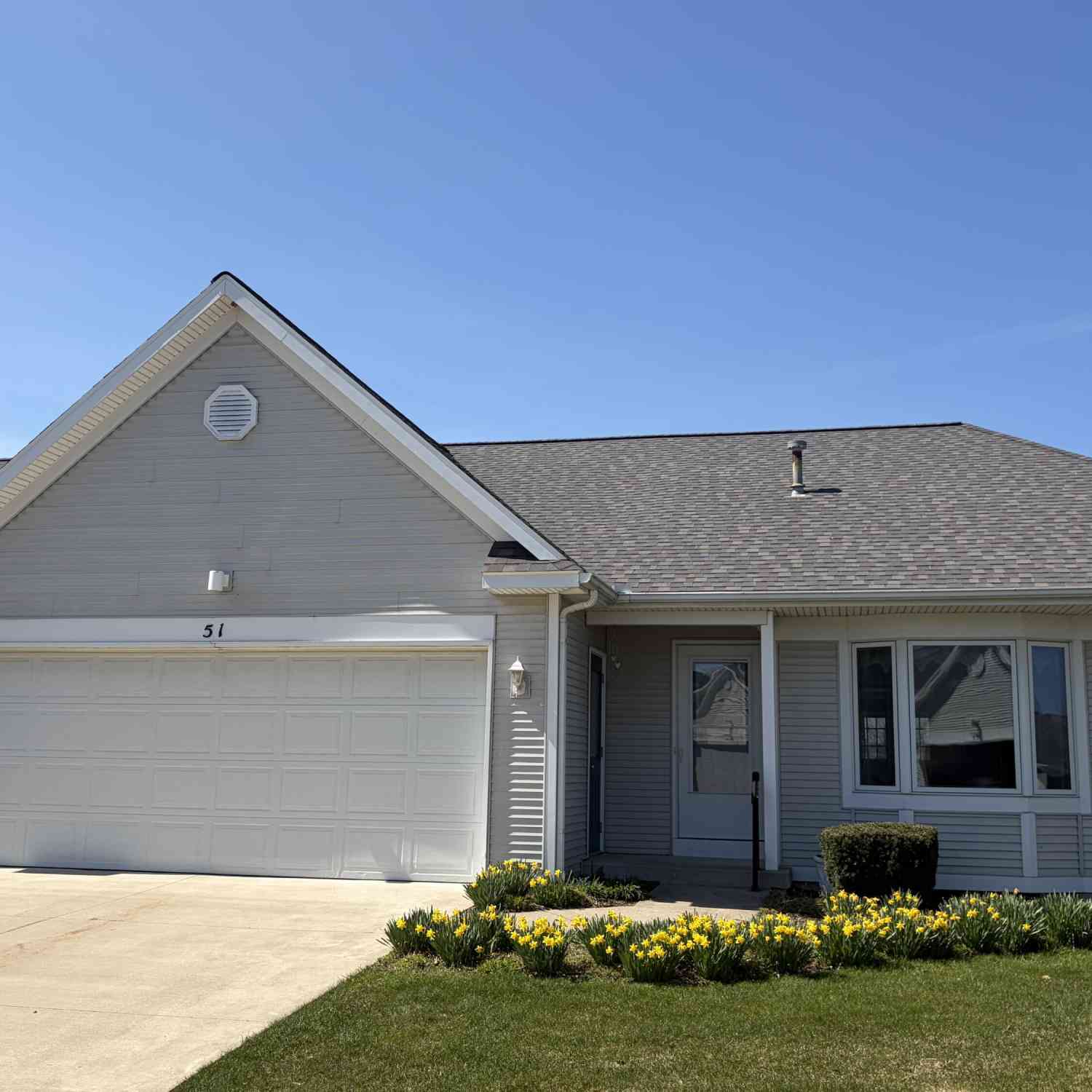 Condo For Sale - 51 Newcastle Drive<br/> Ottawa County, Zeeland, MI 49464