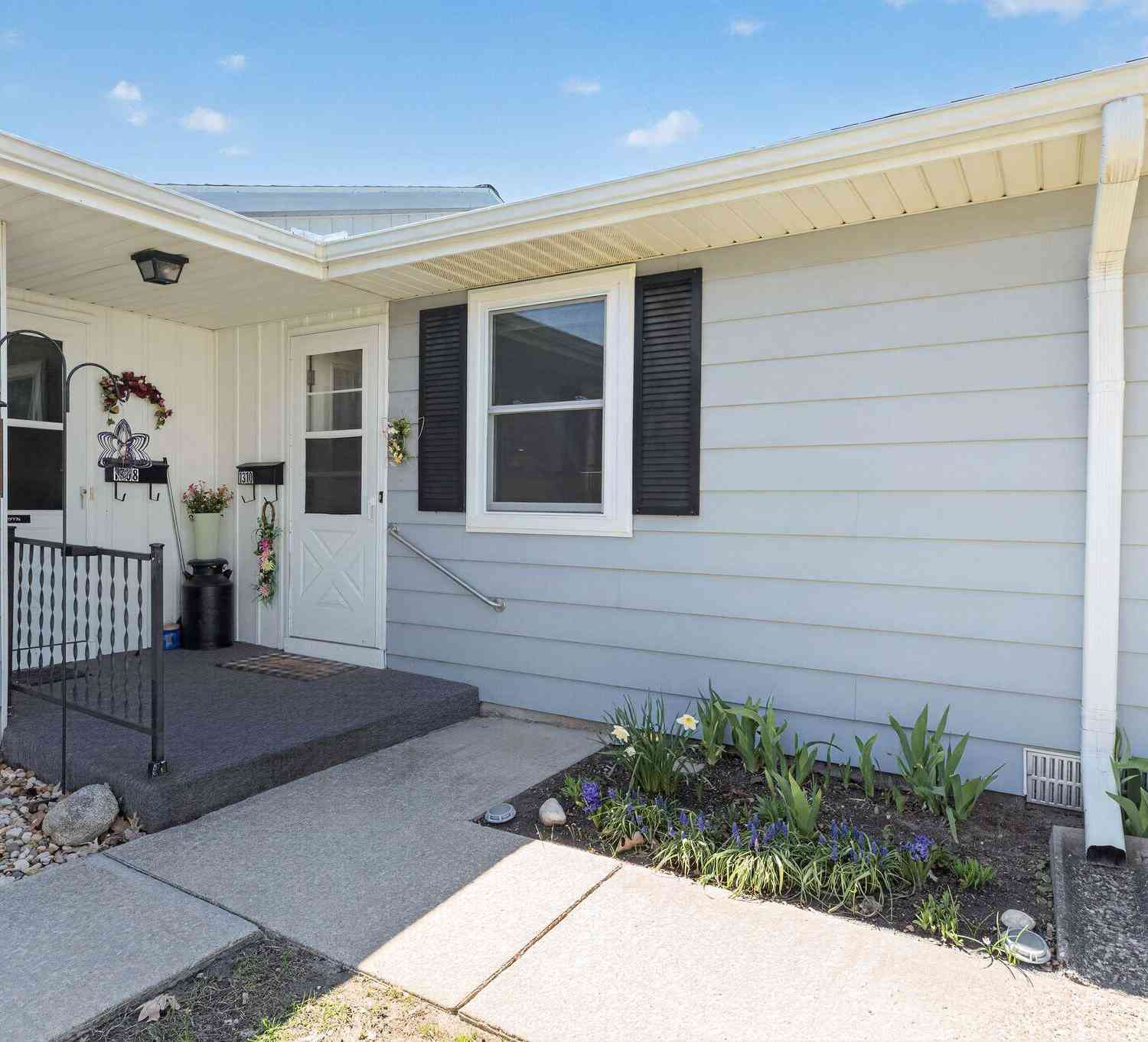 Condo For Sale - 1310 N Boltwood Street #6<br/> Hastings, MI 49058