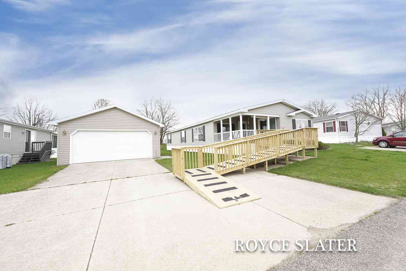 Mobile Home For Sale - 4001 E Wembley Lane<br/> Kalamazoo, MI 49009