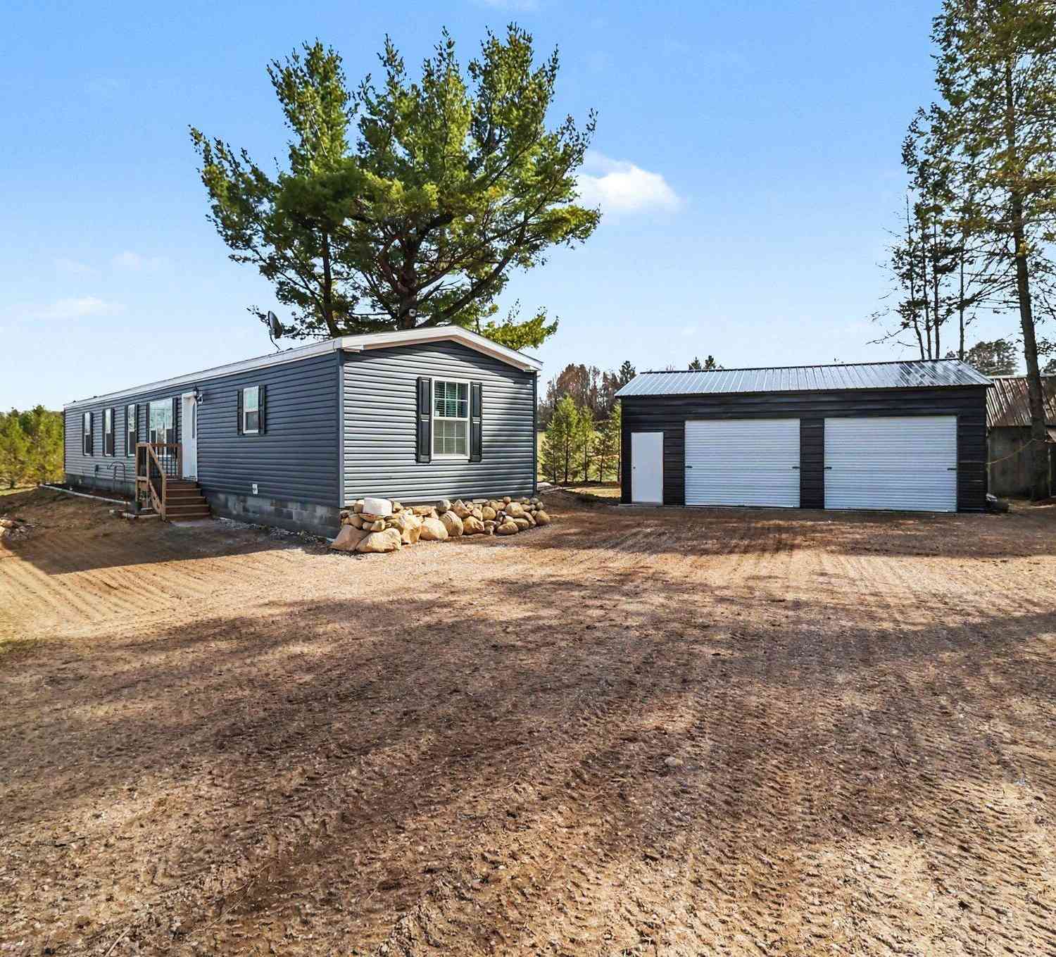 Mobile Home For Sale - 3275 Winter Road<br/> Walkerville, MI 49459